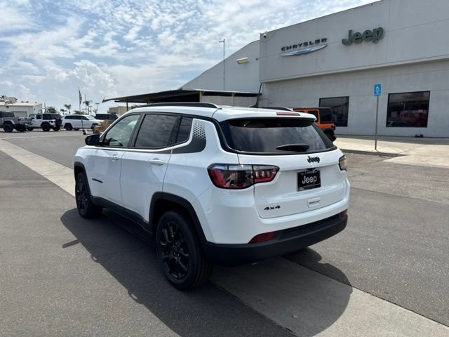 New 2026 Jeep Compass Latitude AWD/4WD image 3