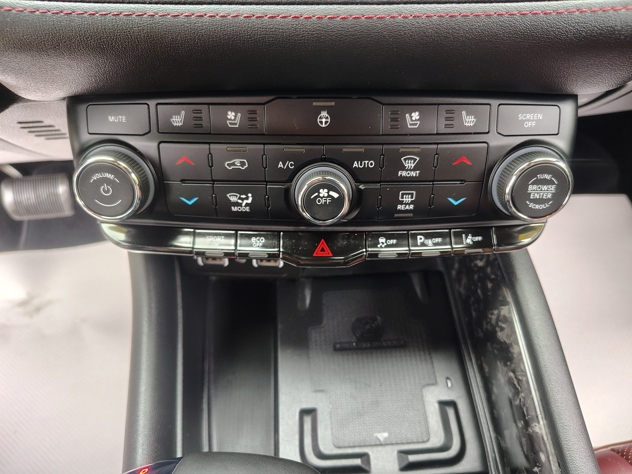 Certified 2024 Dodge Durango R/T AWD/4WD image 42
