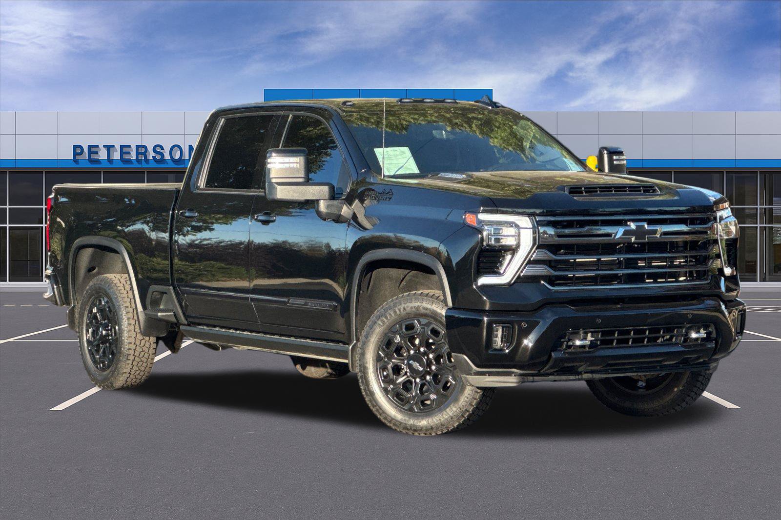 Certified 2024 Chevrolet Silverado 3500 High Country w/ High Country Premium Package AWD/4WD image 2