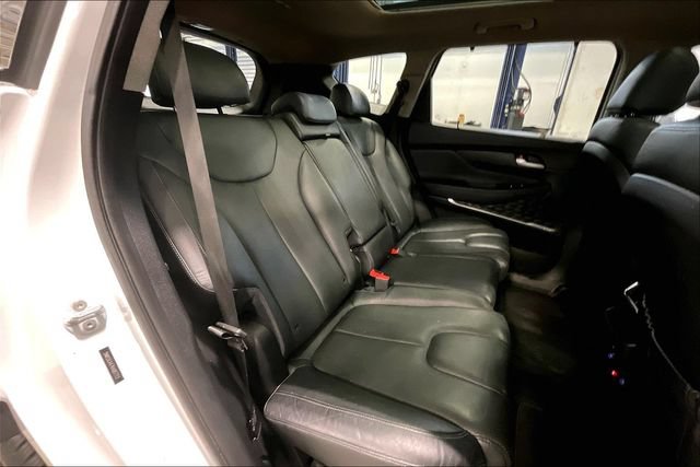 Used 2019 Hyundai Santa Fe AWD w/ Cargo Package image 27