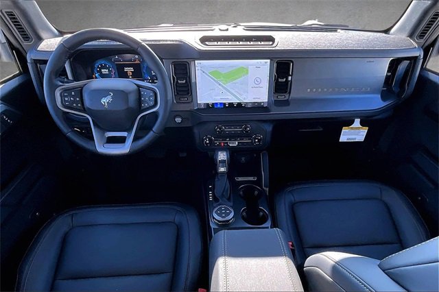 New 2025 Ford Bronco Badlands image 4