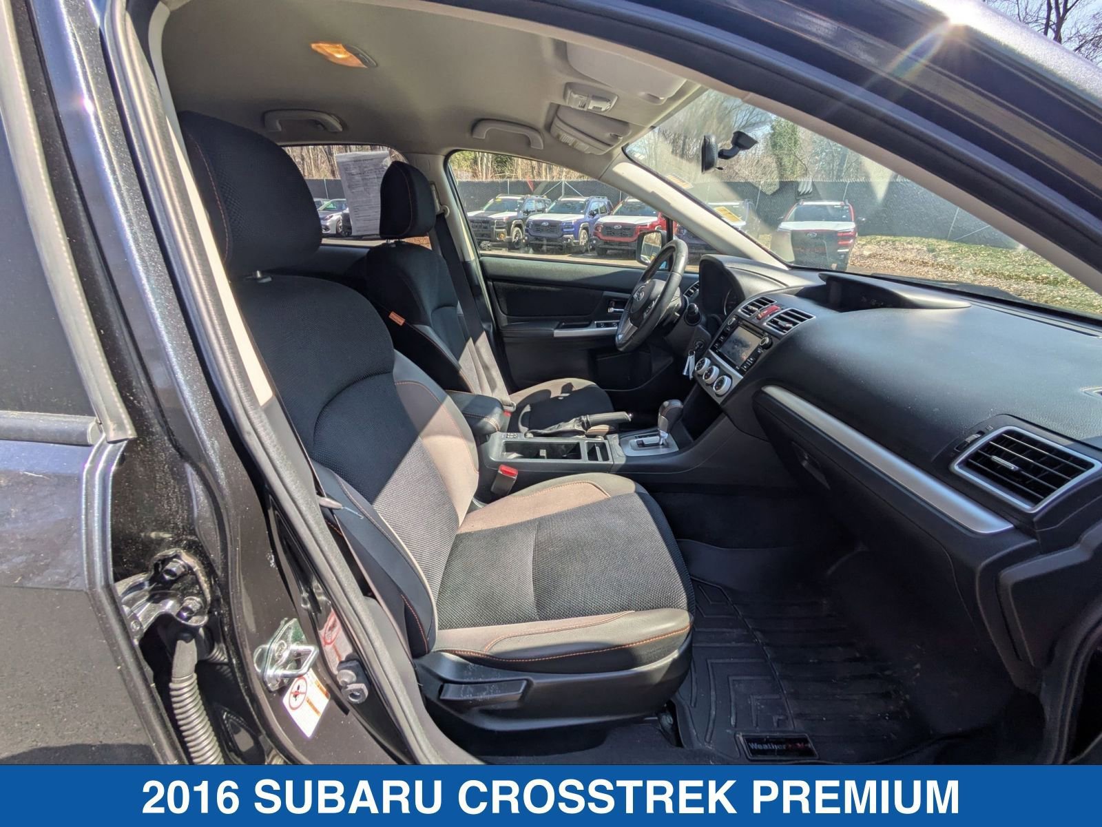 Used 2016 Subaru Crosstrek 2.0i Premium AWD/4WD image 35