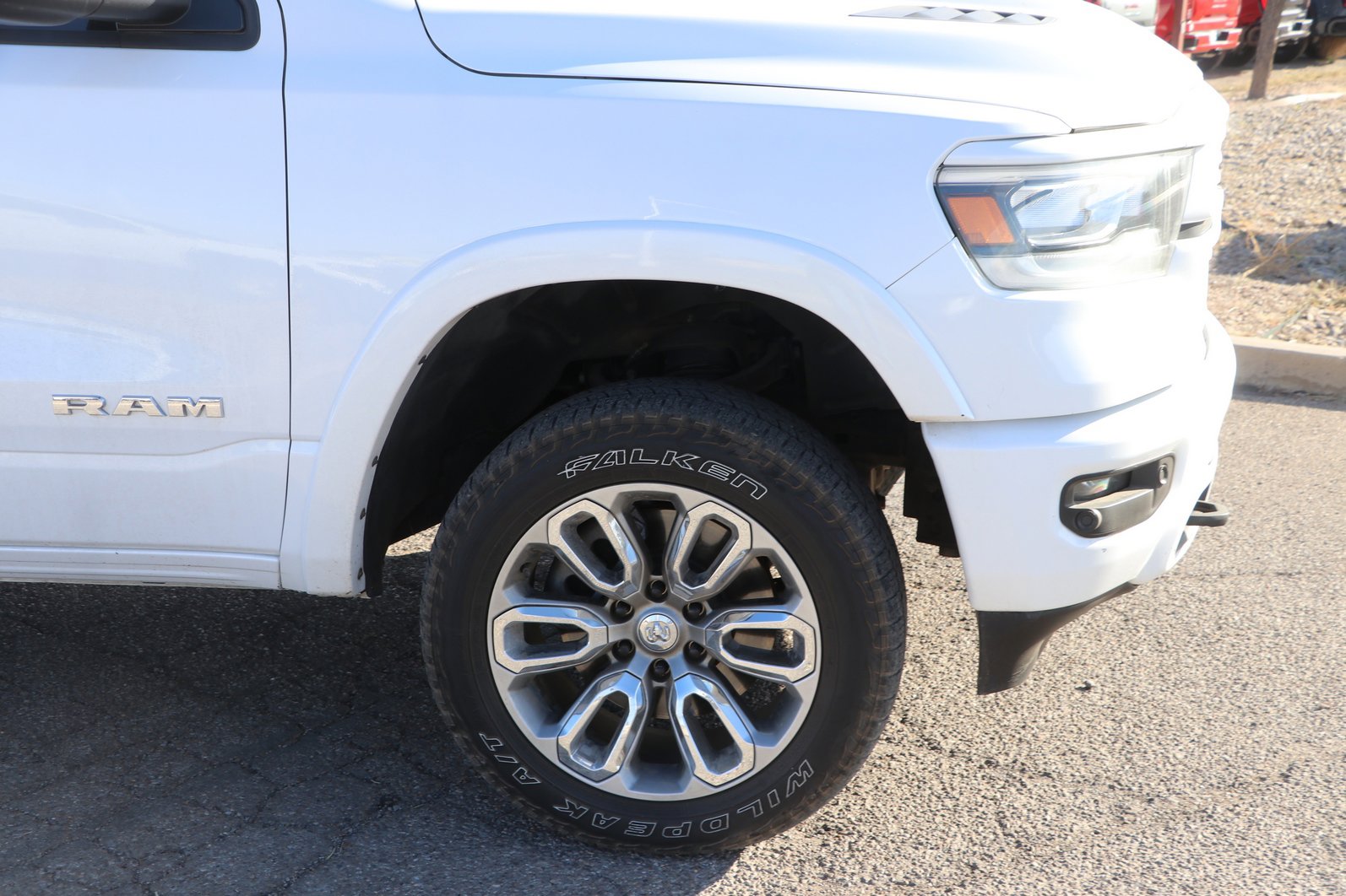 Used 2021 GMC Sierra 2500 AT4 w/ Gooseneck/5TH Wheel Package image 9