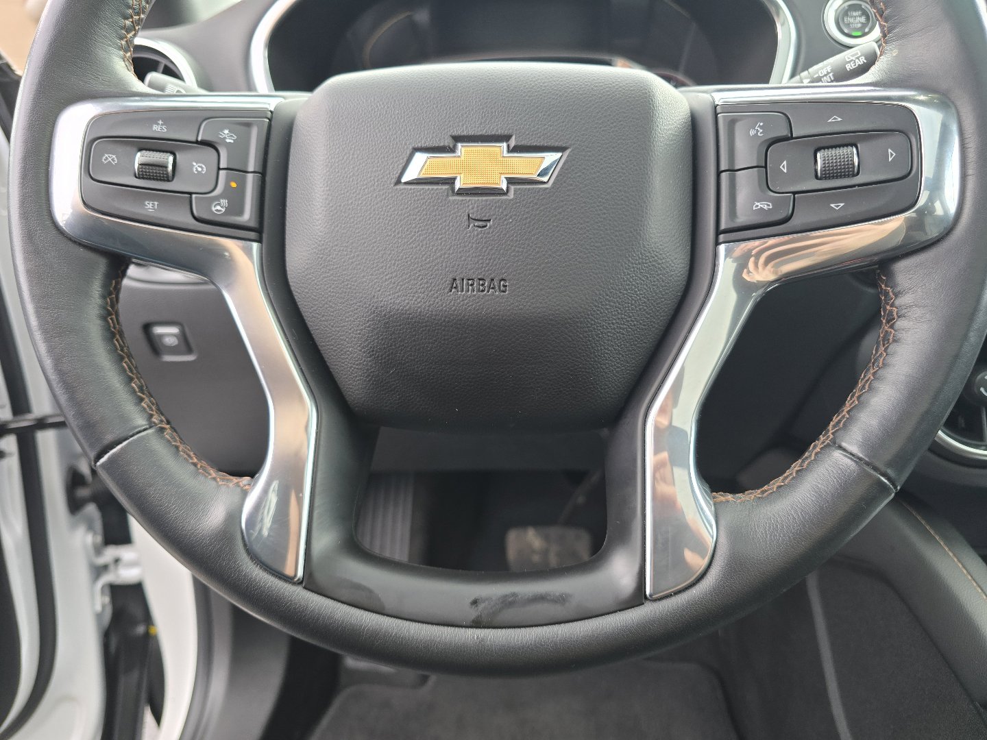 Used 2022 Chevrolet Blazer Premier w/ Enhanced Convenience Package image 38