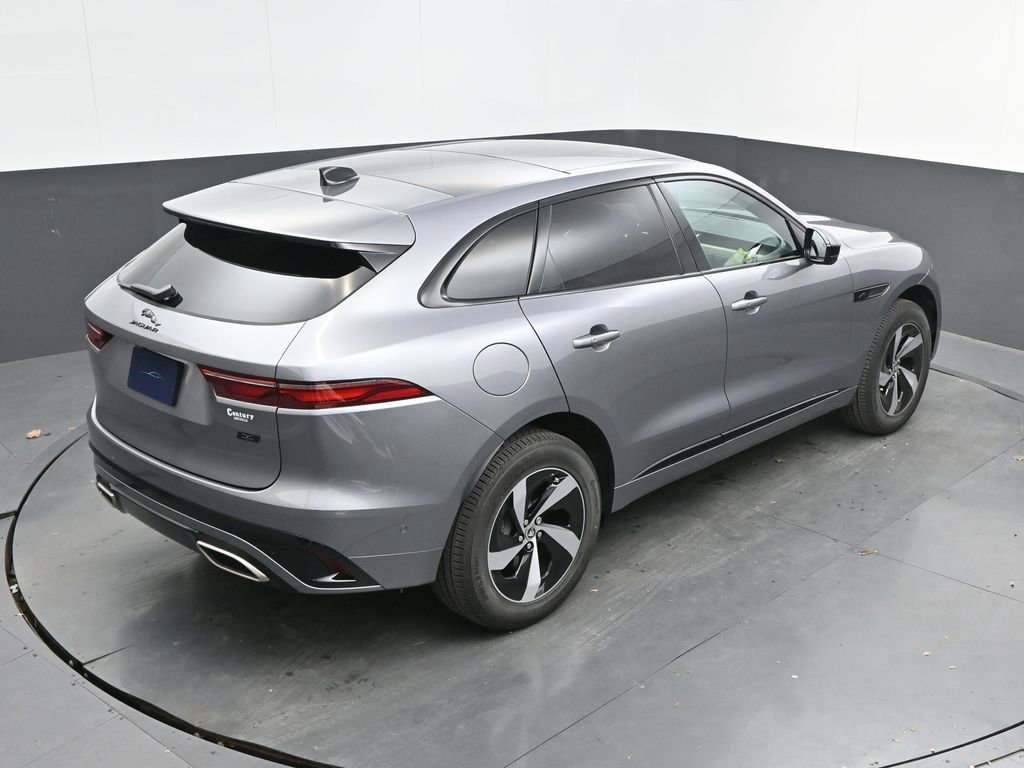 New 2026 Jaguar F-PACE R-Dynamic S image 33