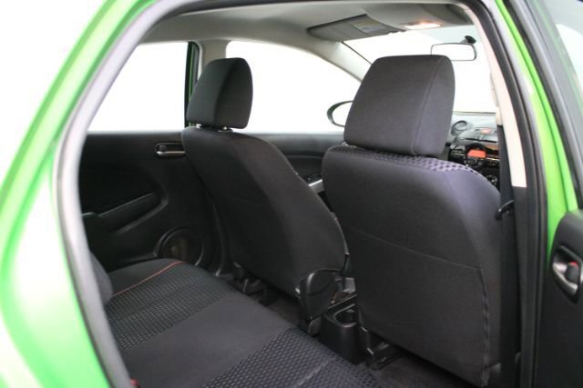 Used 2012 MAZDA MAZDA2 Touring FWD image 18