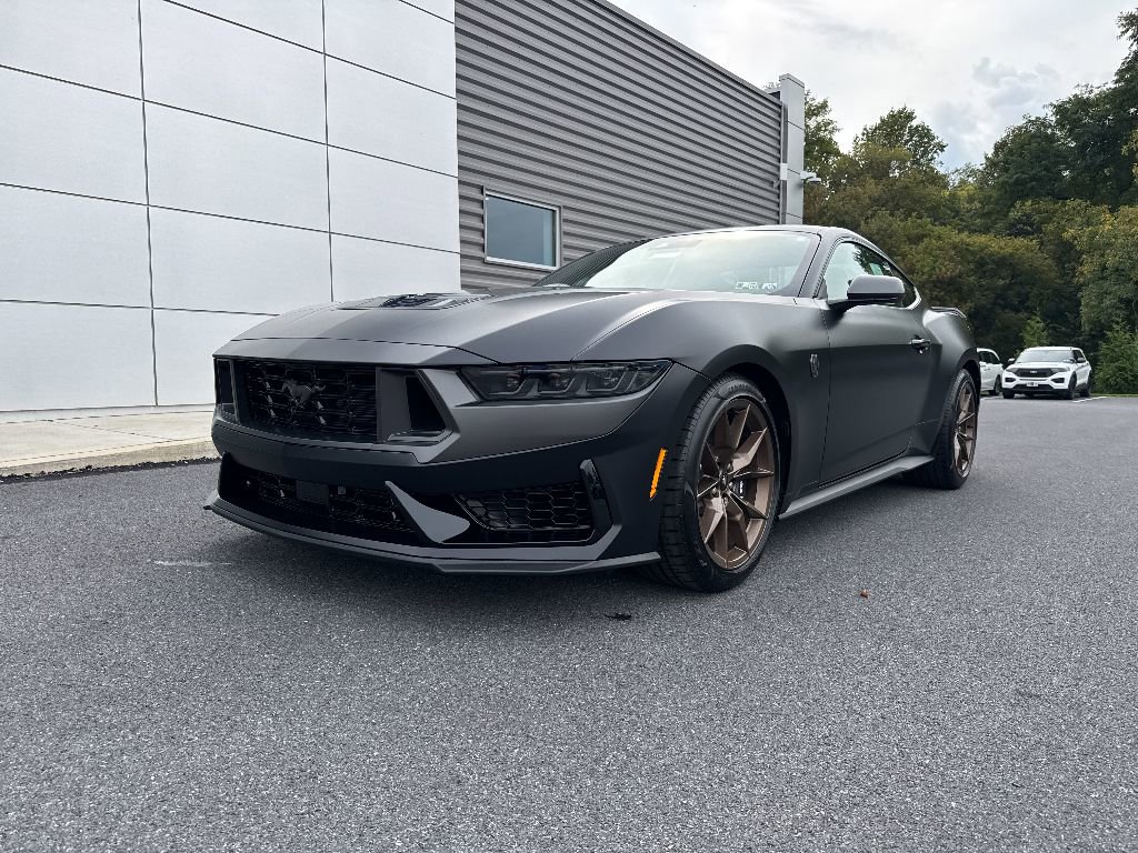 New 2025 Ford Mustang Dark Horse RWD image 31