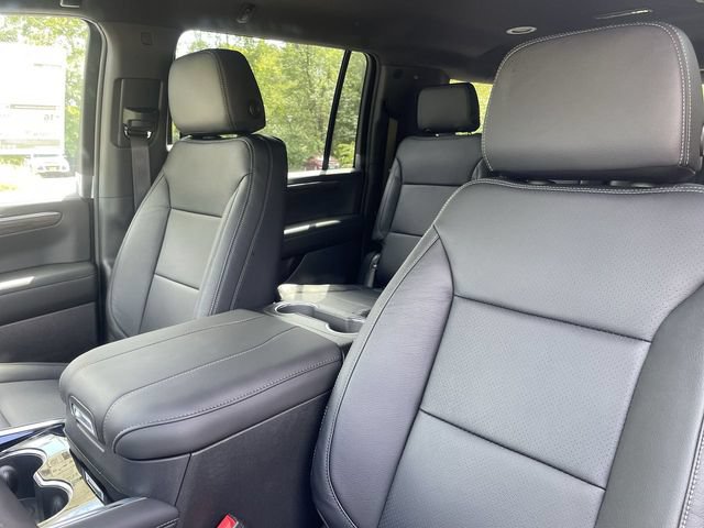 New 2026 Chevrolet Suburban LS AWD/4WD image 13