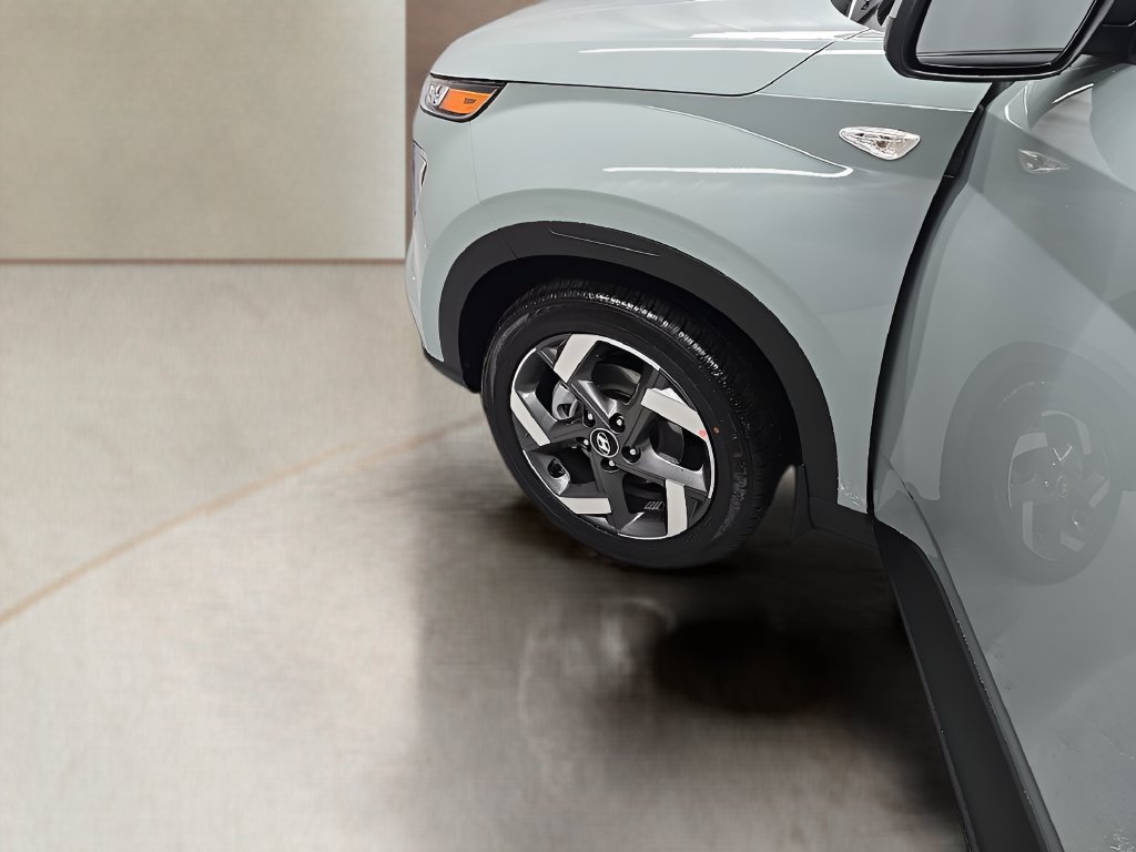 New 2026 Hyundai Venue SEL FWD image 40