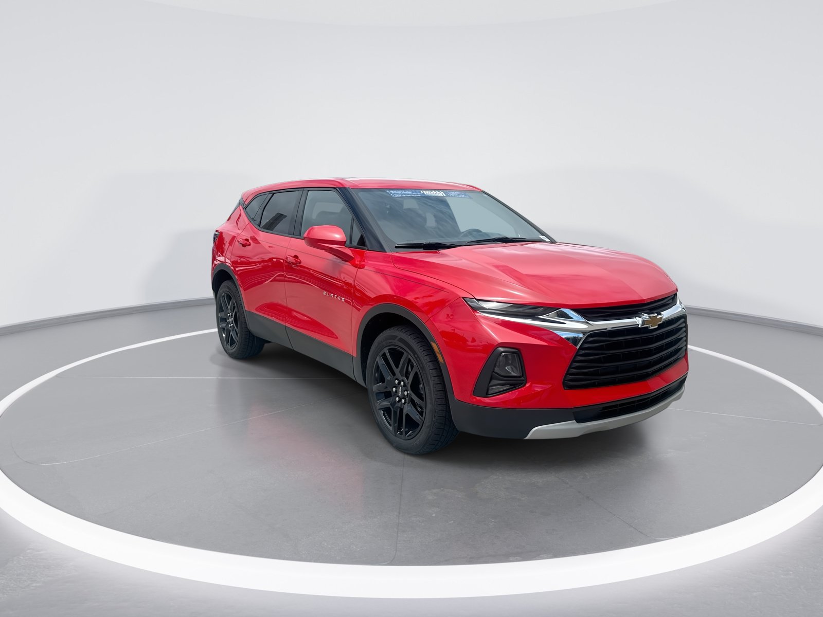 Used 2021 Chevrolet Blazer LT FWD image 2