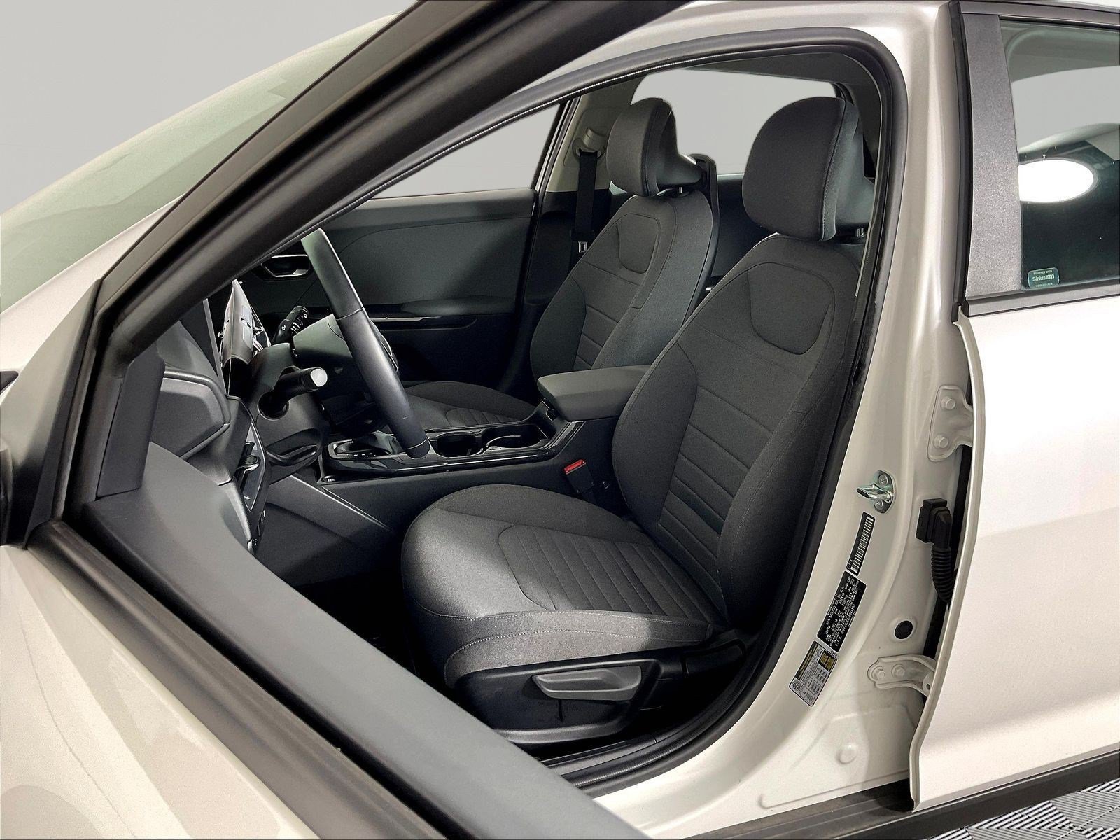 Used 2025 Kia K4 EX FWD image 21