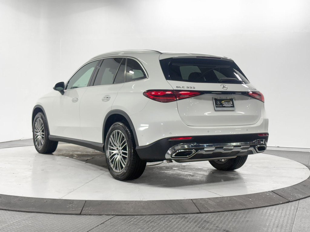 Certified 2025 Mercedes-Benz GLC 300 4MATIC image 25