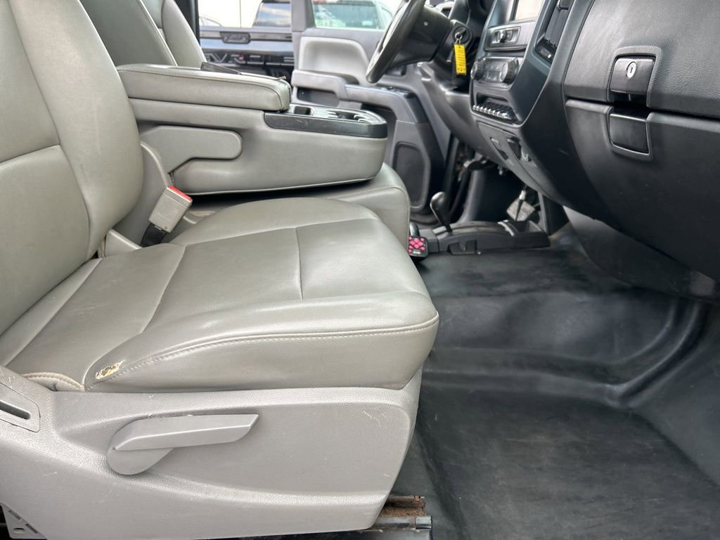 Used 2017 Chevrolet Silverado 3500 W/T w/ WT Fleet Convenience Package image 9