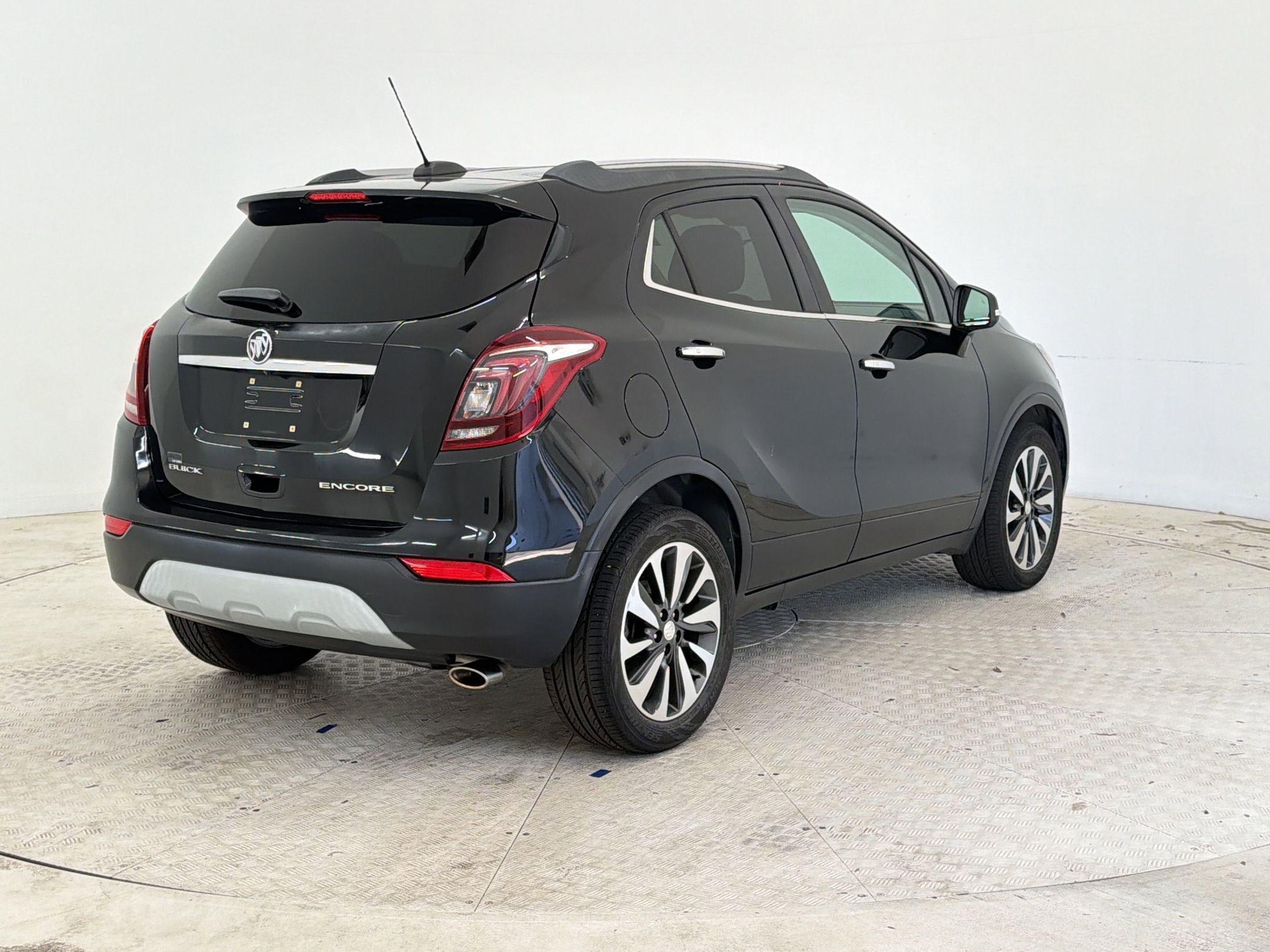 Used 2017 Buick Encore Preferred FWD image 8
