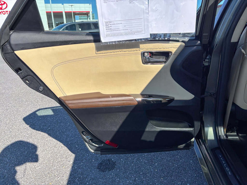 Used 2013 Toyota Avalon Limited FWD image 49