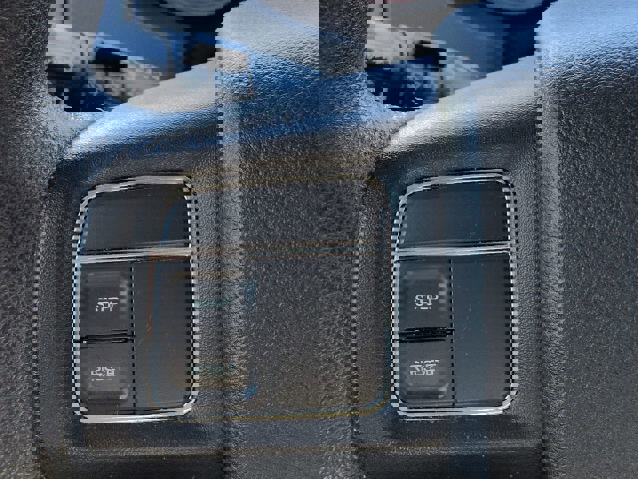 Used 2014 Dodge Grand Caravan SXT FWD image 21