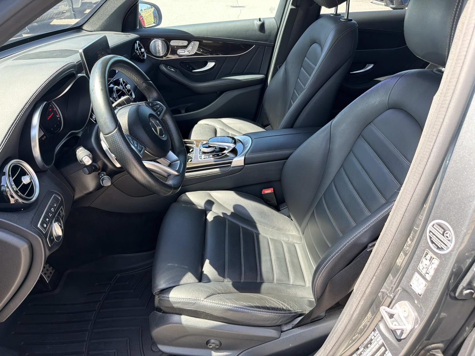 Used 2018 Mercedes-Benz GLC 43 AMG 4MATIC image 2