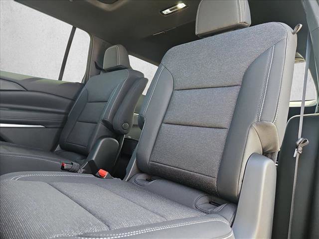 New 2026 Chevrolet Traverse LT w/ Sun and Wheel Package image 16