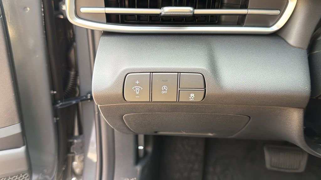 New 2026 Hyundai Elantra SE image 30