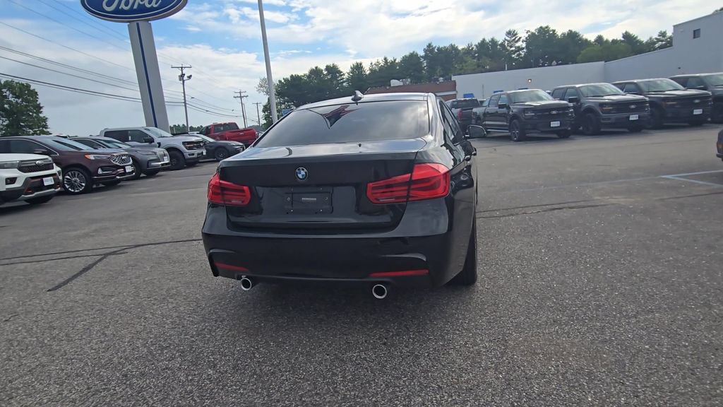 Used 2018 BMW 340i xDrive Sedan AWD/4WD image 19