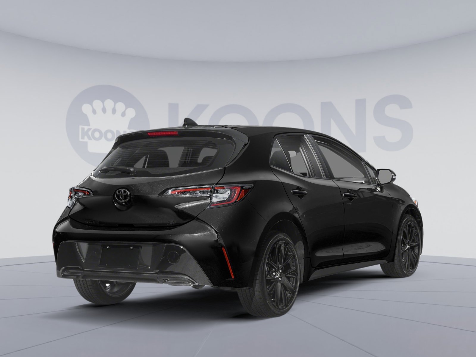 Used 2021 Toyota Corolla SE FWD image 2