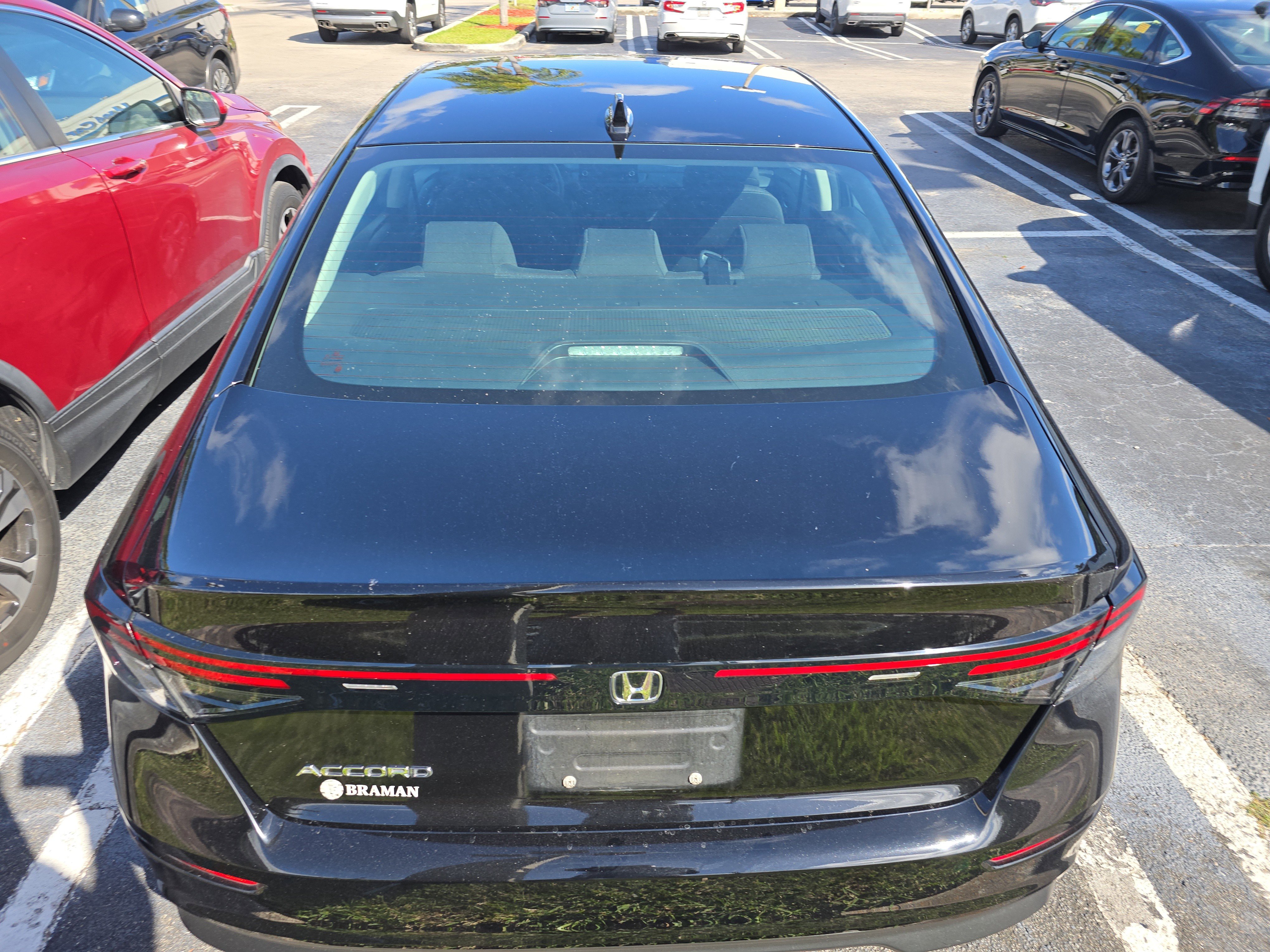Used 2023 Honda Accord LX image 5