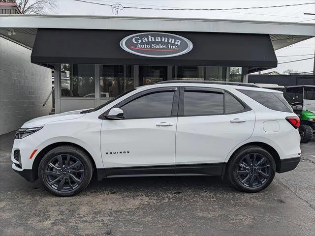 Used 2024 Chevrolet Equinox RS image 2