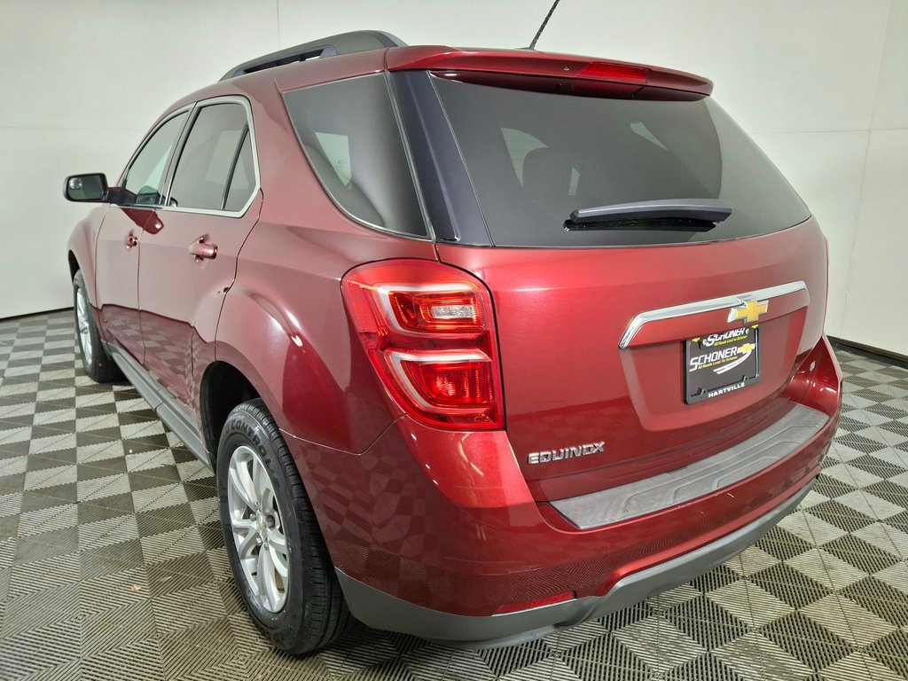 Used 2017 Chevrolet Equinox LT w/ Convenience Package image 3