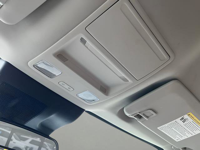 Used 2022 Ford Maverick Lariat w/ Lariat Luxury Package image 24