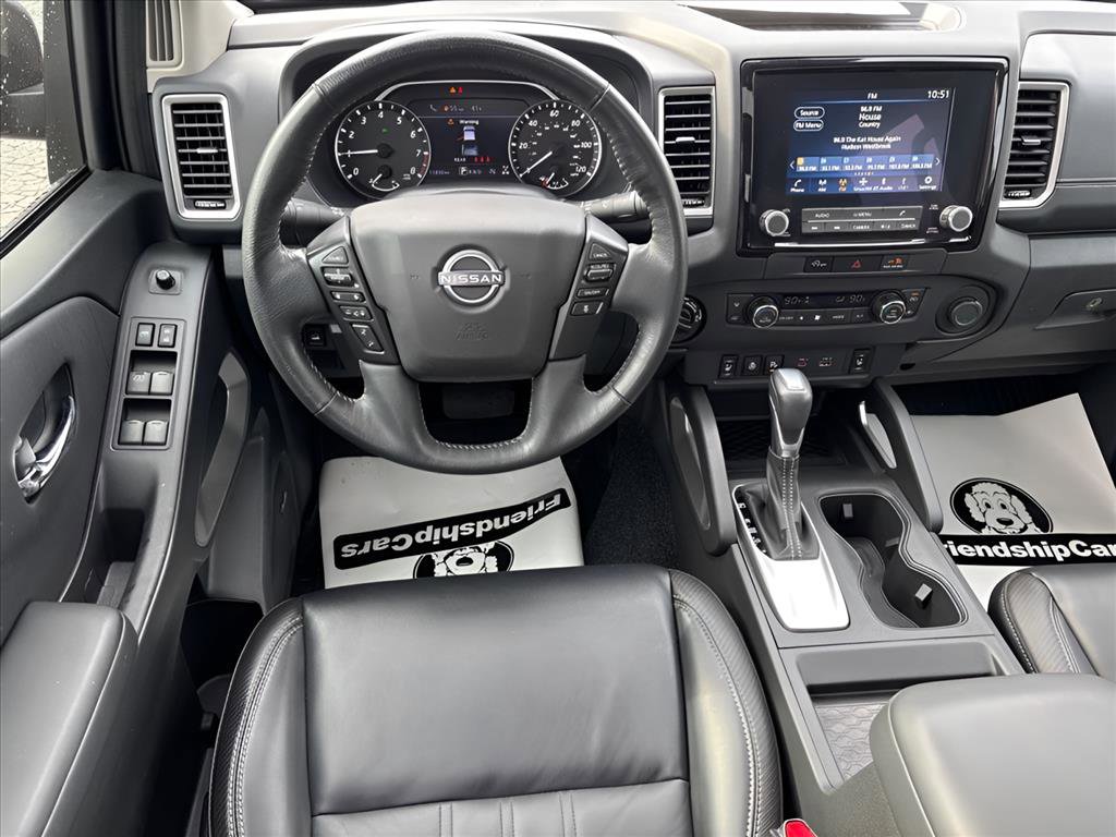 Used 2024 Nissan Frontier SL w/ Technology Package image 3