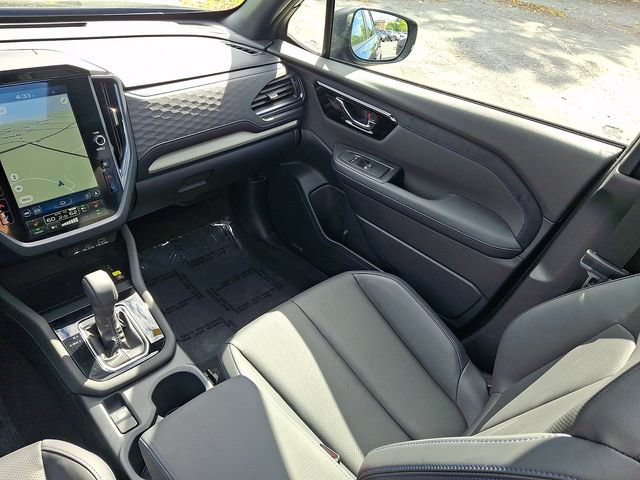 Used 2025 Subaru Forester Limited AWD/4WD image 19