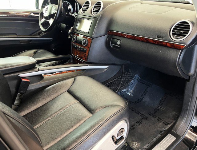 Used 2012 Mercedes-Benz GL 450 4MATIC image 16