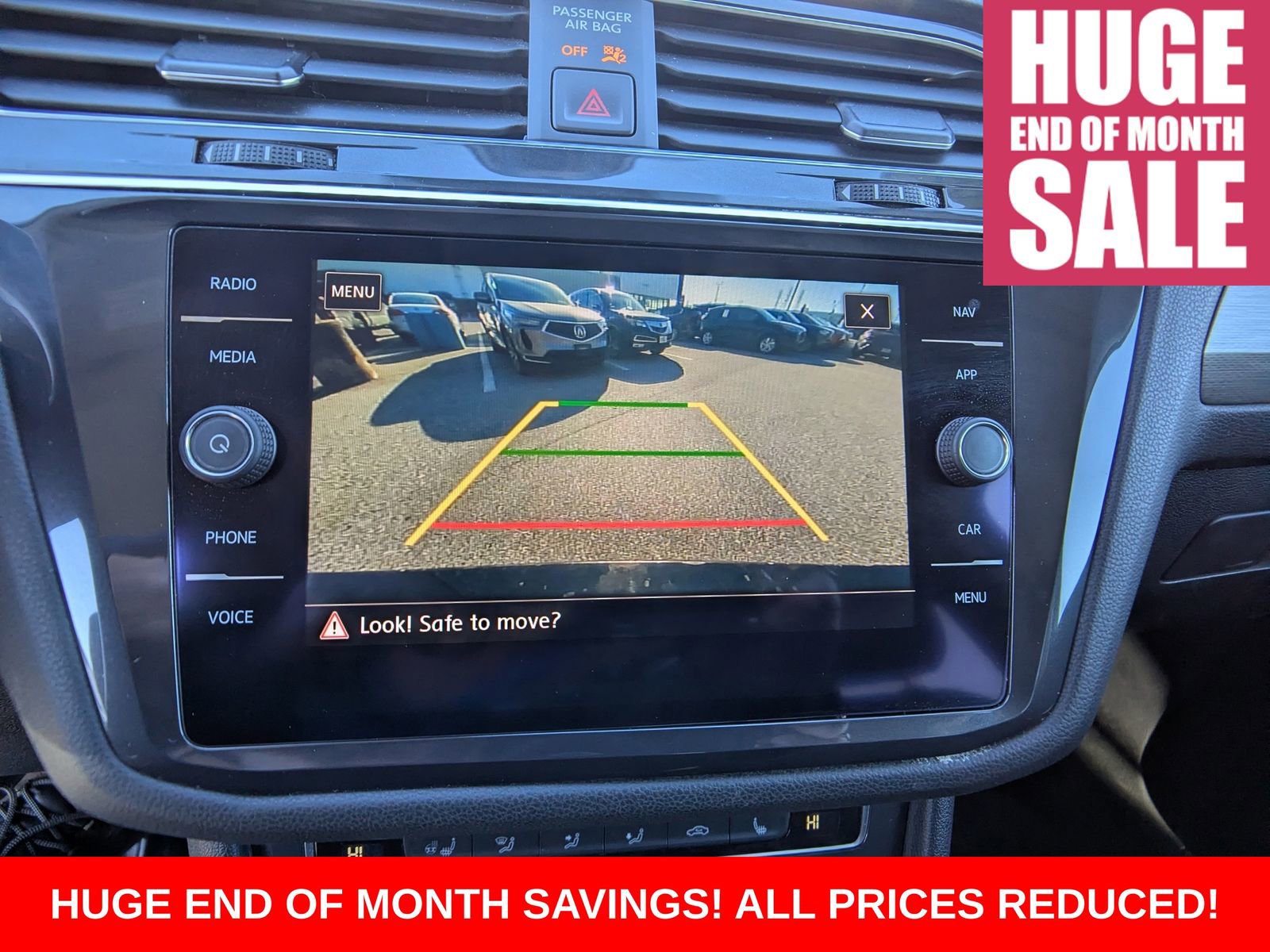 Used 2020 Volkswagen Tiguan SEL image 25