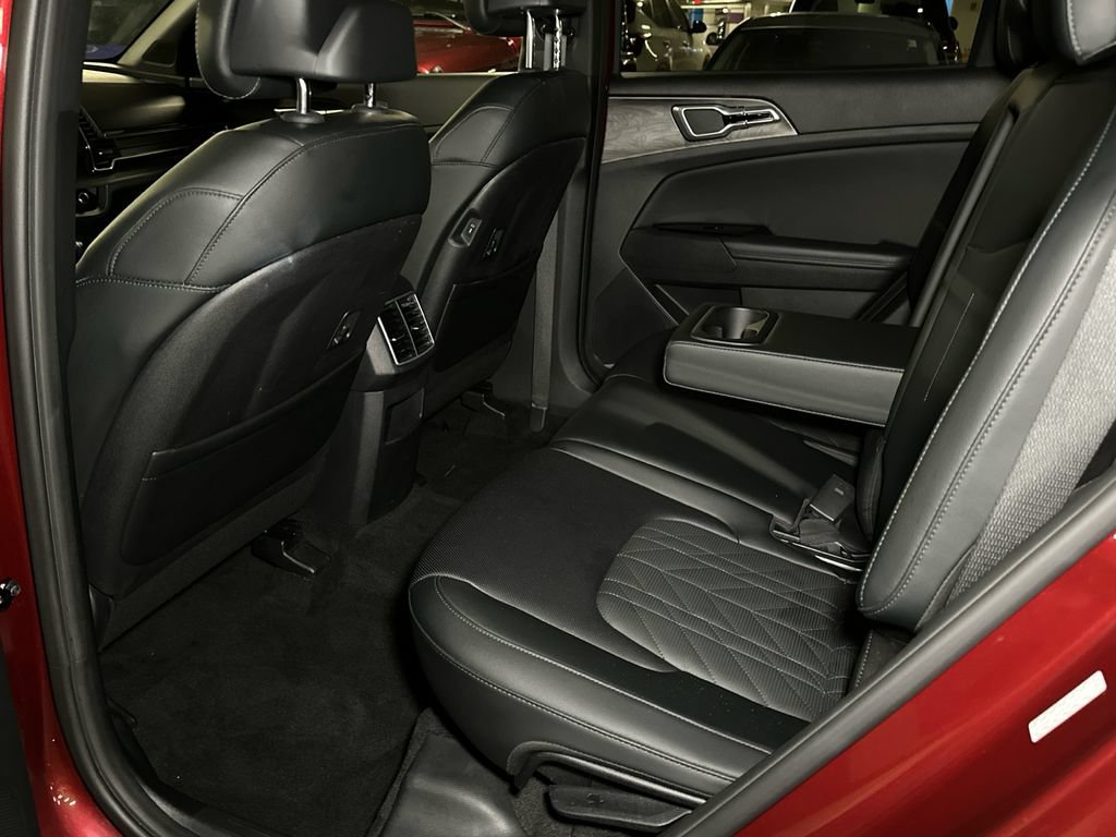 Certified 2023 Kia Sportage X-Line w/ X-Line Premium Package AWD/4WD image 18