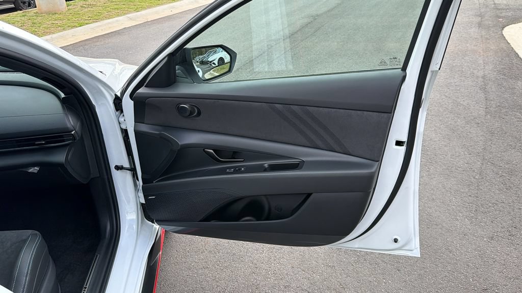New 2026 Hyundai Elantra N w/ Cargo Package FWD image 15