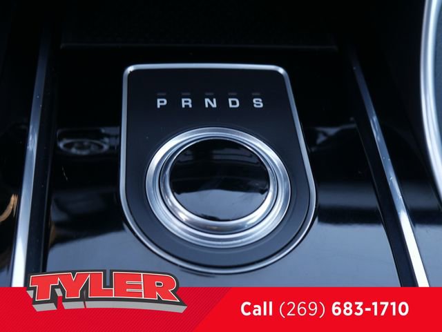 Used 2017 Jaguar XF Premium AWD/4WD image 29
