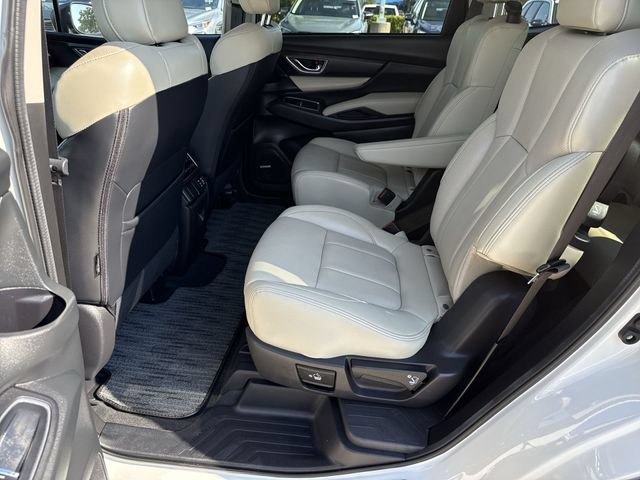 Used 2025 Subaru Ascent Limited AWD/4WD image 16