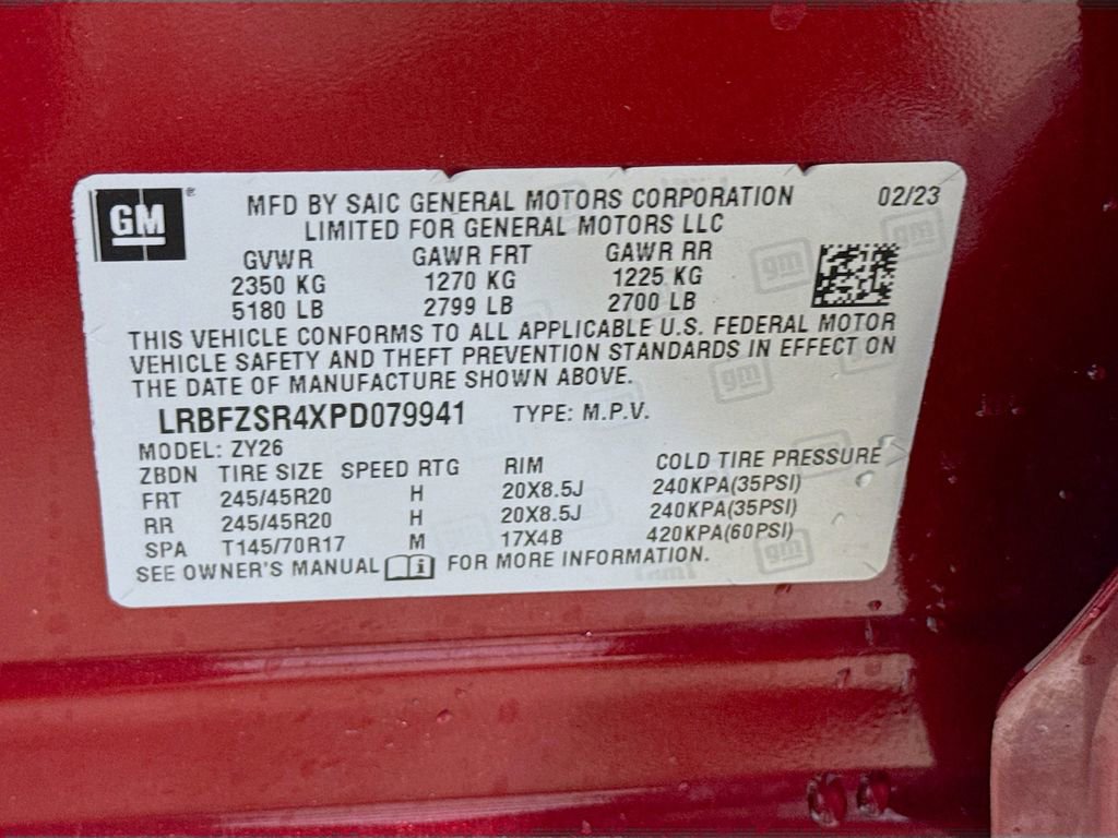 Used 2023 Buick Envision Avenir image 29