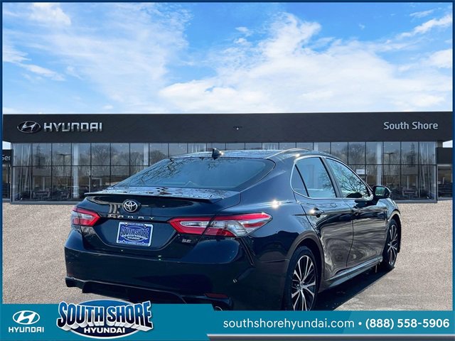 Used 2019 Toyota Camry SE image 6