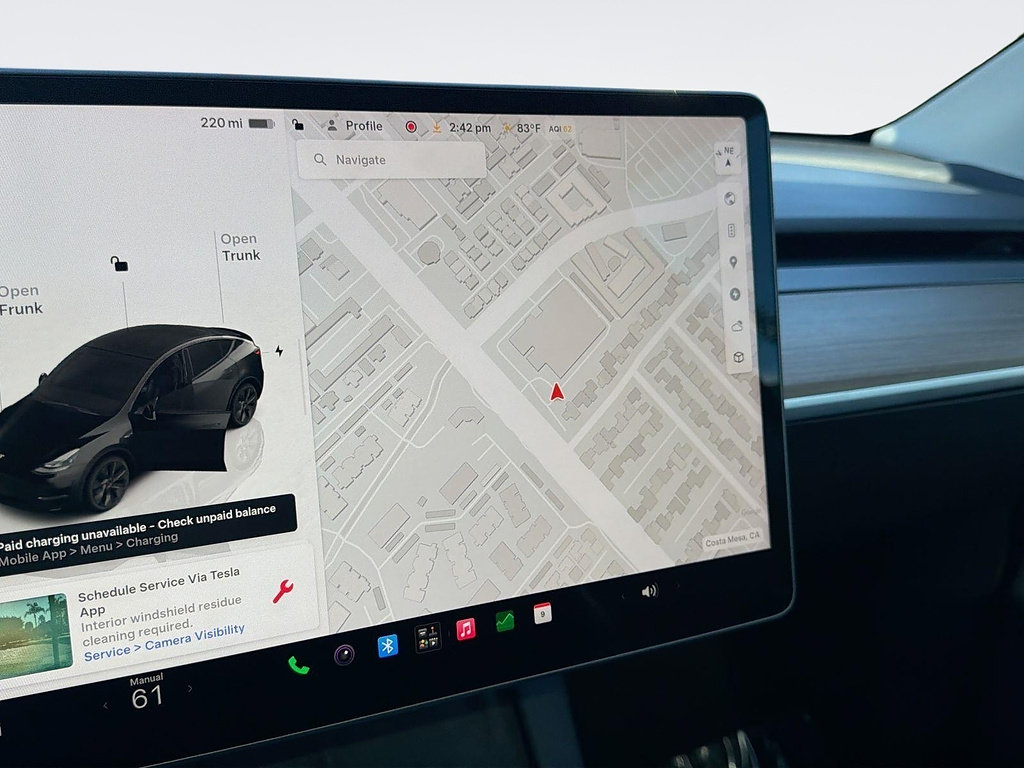 Used 2024 Tesla Model Y Long Range RWD image 11