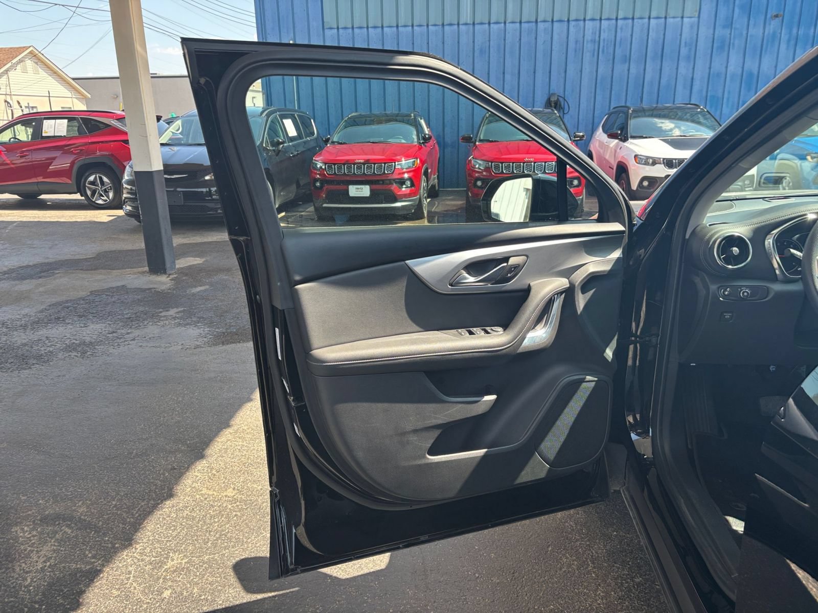Used 2026 Chevrolet Blazer LT FWD image 18