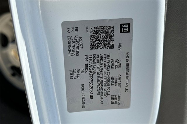 New 2025 Chevrolet Express 2500 Work Van w/ Driver Convenience Package image 34