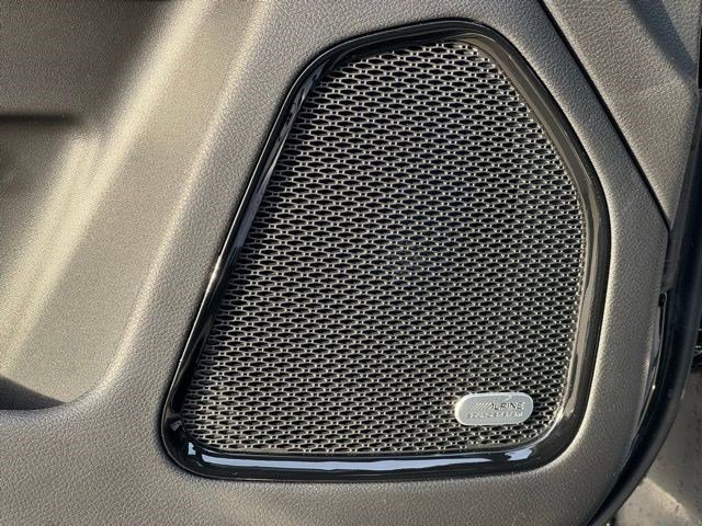 New 2026 Jeep Compass Latitude w/ Sun and Sound Group image 9