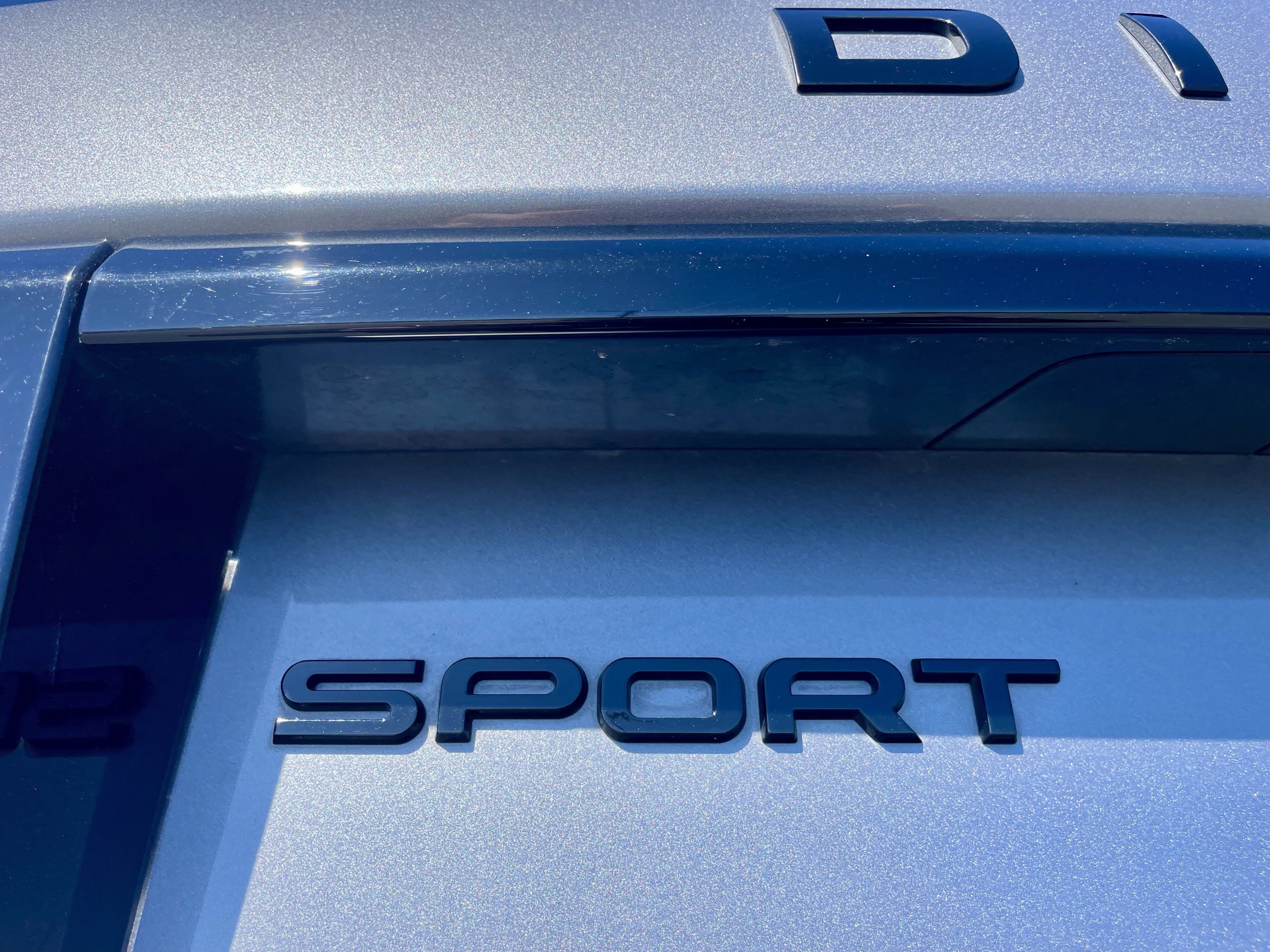 Certified 2024 Land Rover Discovery Sport Dynamic SE image 33