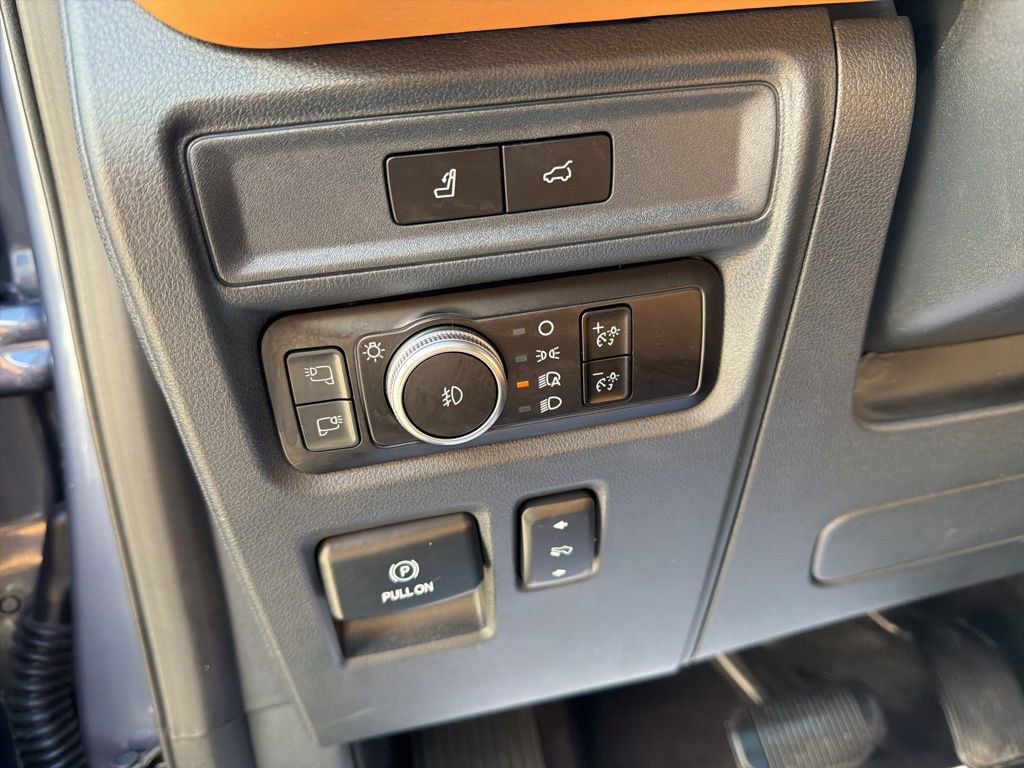 Used 2023 Ford Expedition Platinum AWD/4WD image 15