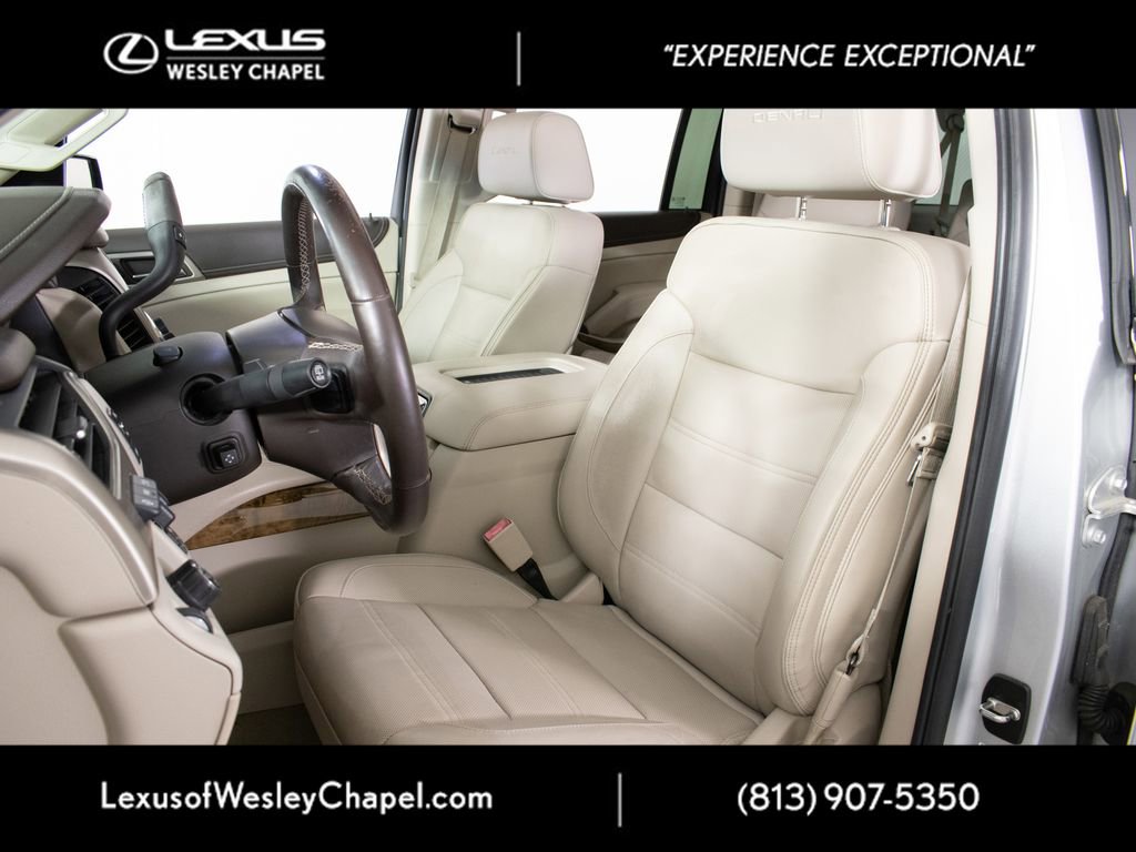 Used 2016 GMC Yukon XL Denali RWD image 19