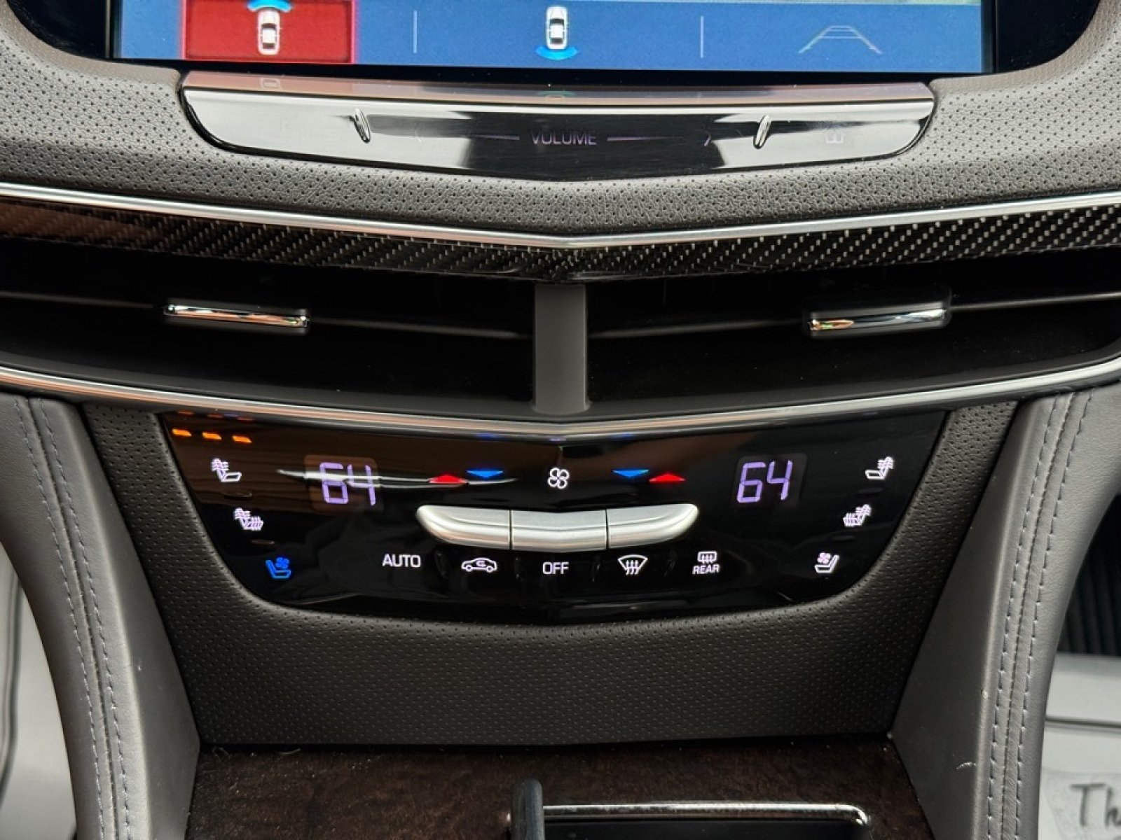 Used 2018 Cadillac CT6 Platinum AWD/4WD image 17