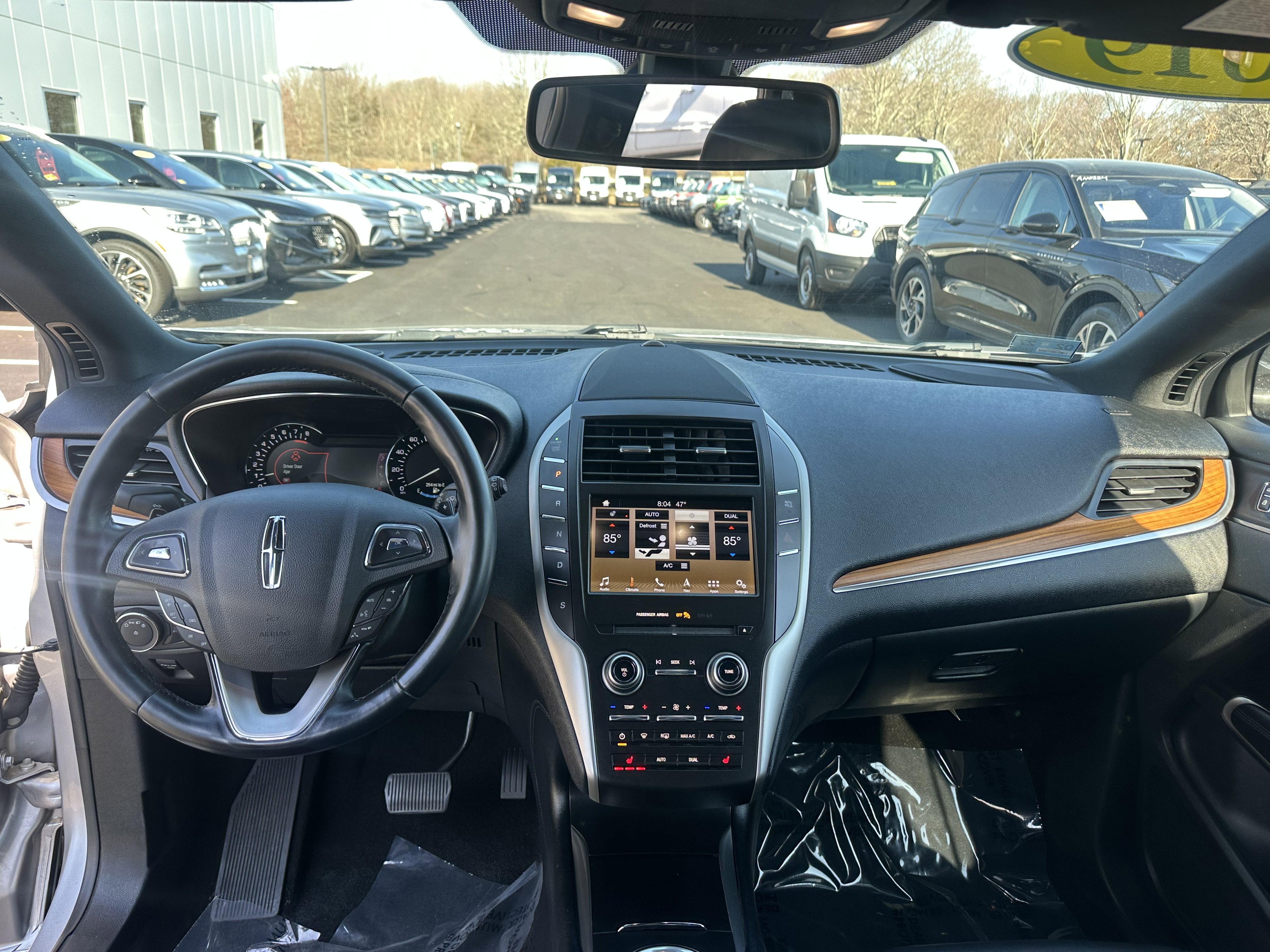 Certified 2019 Lincoln MKC Select w/ Select Plus Package image 11