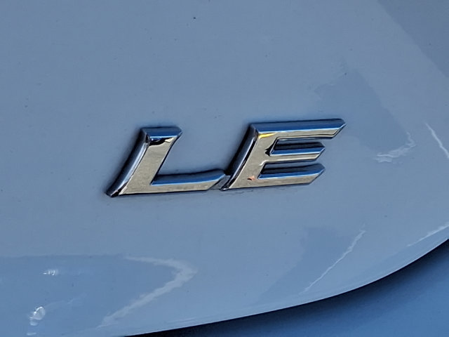 Used 2025 Toyota Camry LE FWD image 30