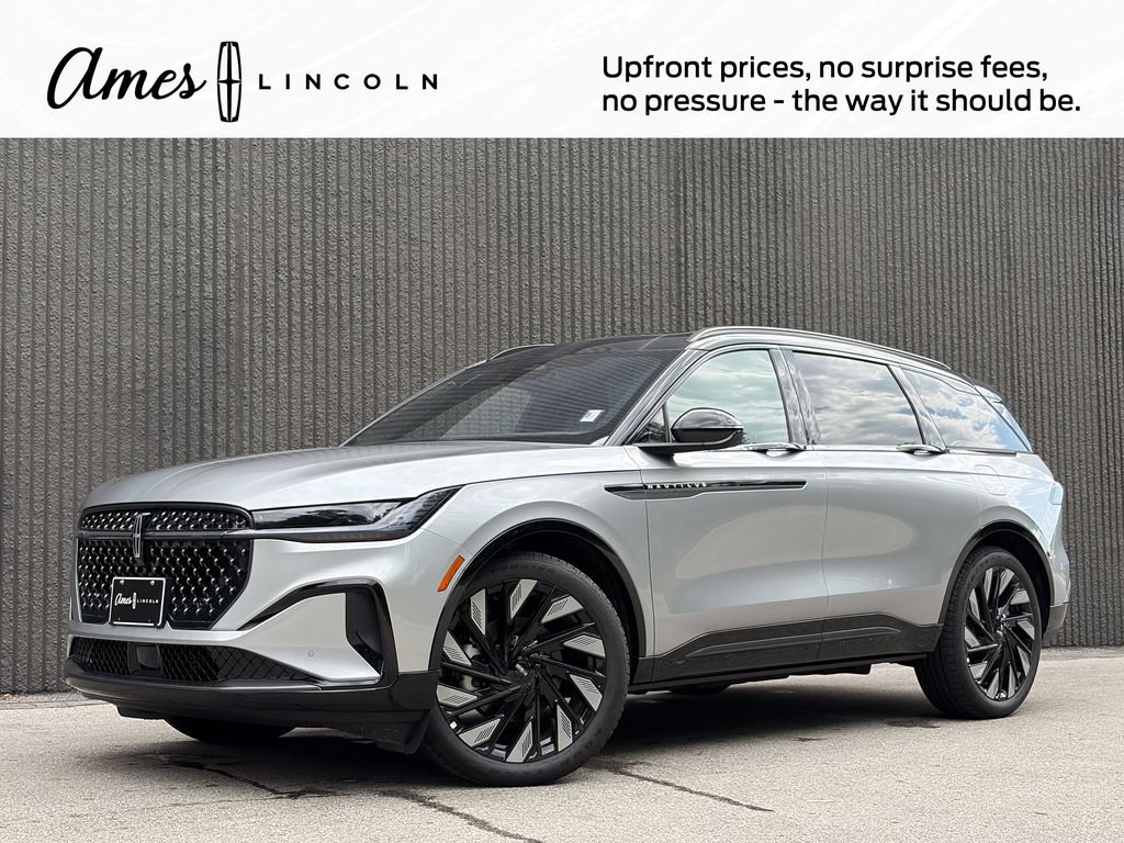 New 2026 Lincoln Nautilus Reserve w/ Jet Appearance Package